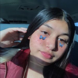 Meet your Posher, Aracely